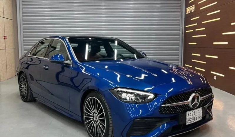 مرسيدس C200 موديل 2022 المكان الخبر