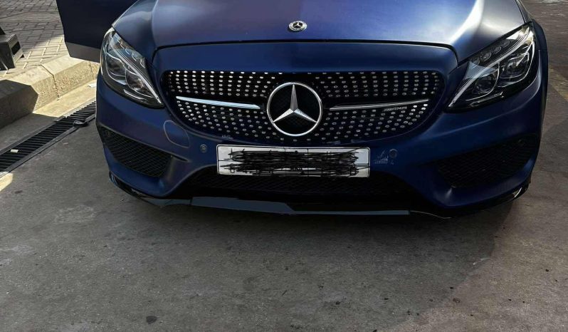 للبيع مرسيدس C43 AMGموديل 2018 المكان الرياض
