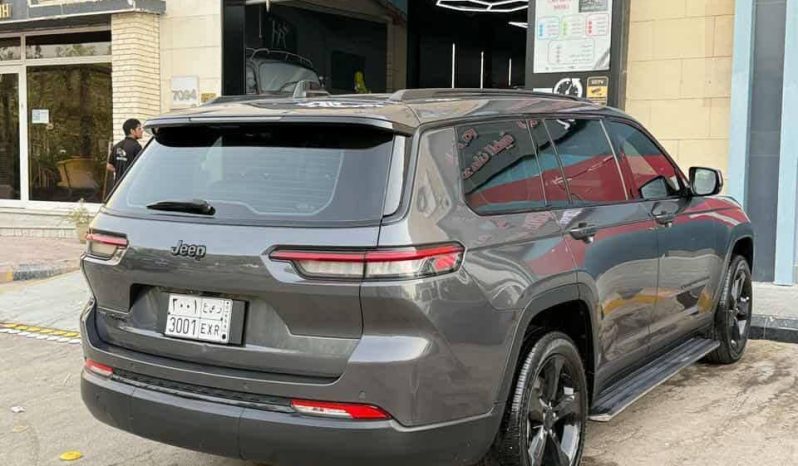 
								Jeep Grand Cherokee Altitude موديل 2023 المكان الرياض full									