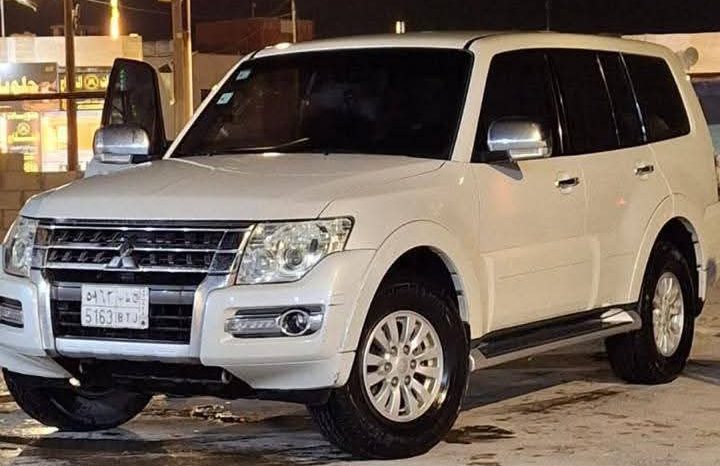 باجيرو موديل 2015 المكان الجوف
