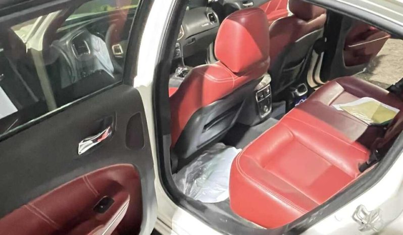 
								حراج|للبيع دودج تشارجر SXT full									