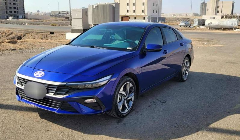 هيونداي إلنترا
