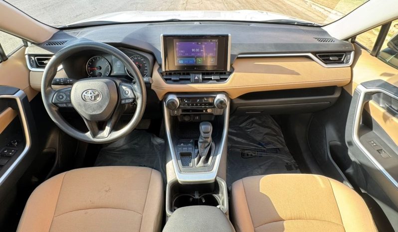 
								حراج الرياض تويوتا RAV 4 full									