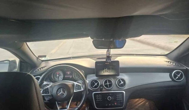 
								حراج الرياض مرسيدس CLA250 full									