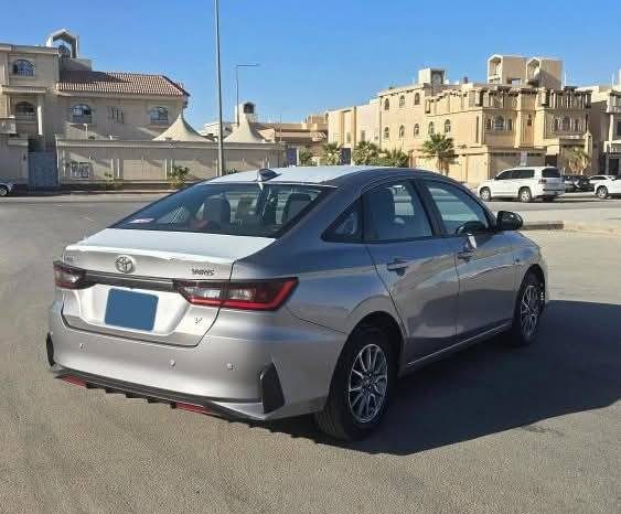 
								حراج الرياض تويوتا يارس 2024 full									