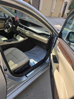 
										حراج جدة لكزس 350 ES full									