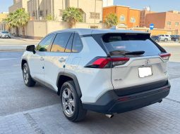 
										حراج الرياض تويوتا RAV4 full									