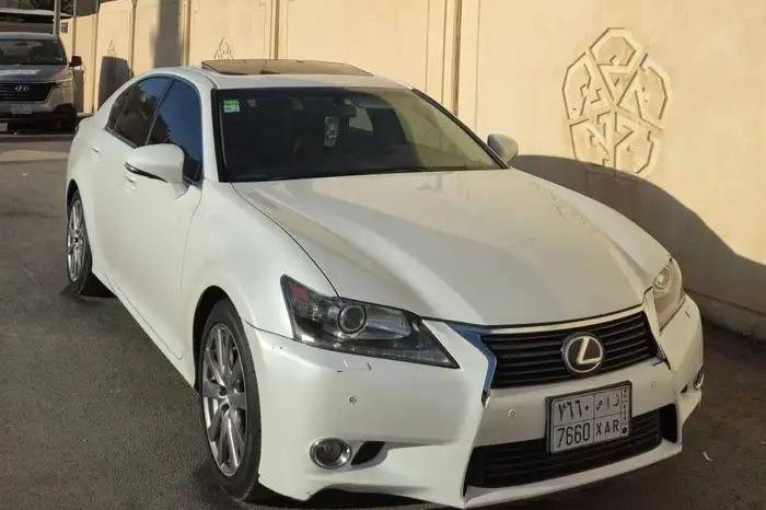 
								حراج الرياض LEXUS GS 350 full									