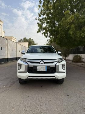 حراج جدة ميتسوبيشي لانسر l200