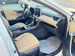 
										حراج الرياض تويوتا RAV4 full									