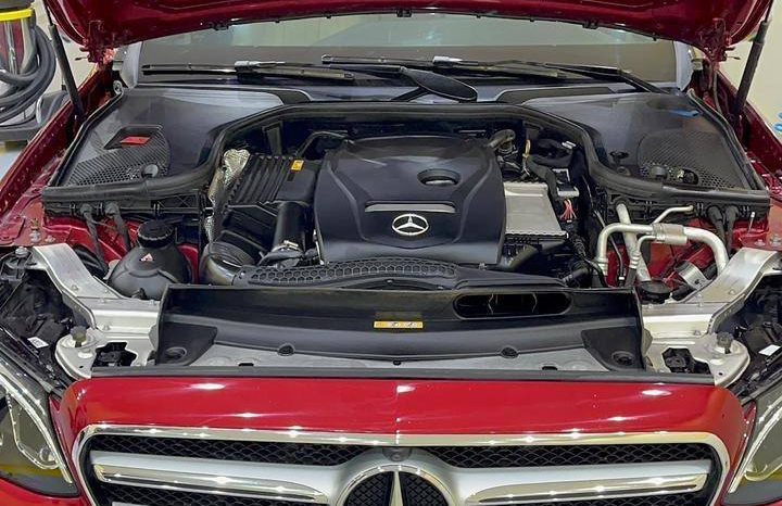 
								حراج الرياض Mercedes E E300 full									