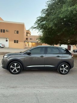 
										حراج الرياض بيجو  3008 full									