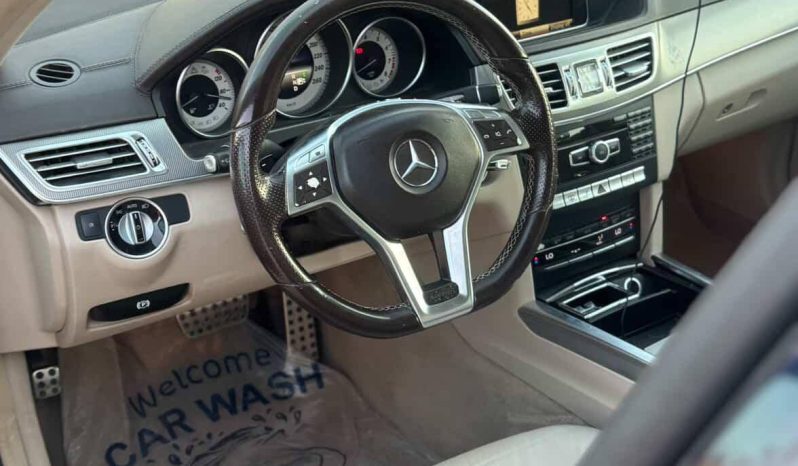 
								حراج الرياض مرسيدس‬⁩ E300 full									