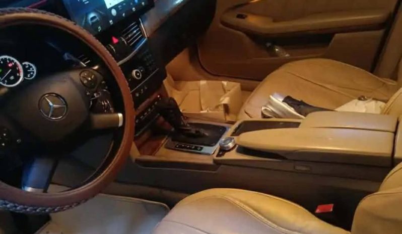 
								حراج الرياض مرسيدس E200 full									
