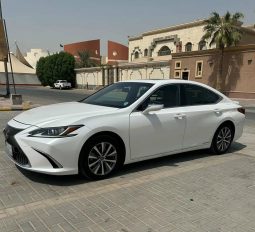 
										حراج الرياض لكزس Es300 full									