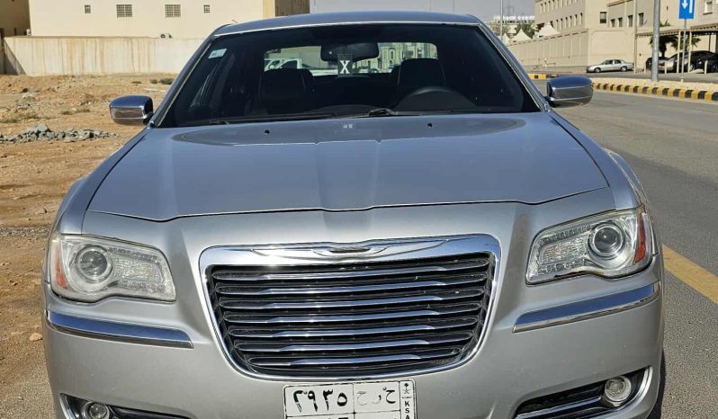 
								حراج الرياض كرايزلر موديل 2012 full									