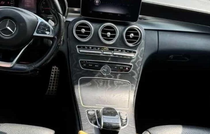 
								حراج الرياض مرسيدس C300 full									