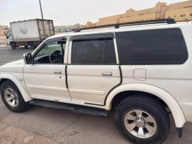 حراج الرياض جيب ميتسوبيشي 2011