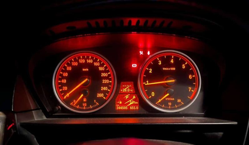 
								حراج مكة بي ام دبليو 525i full									
