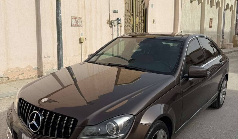 
								حراج الرياض مرسيدس C200 full									