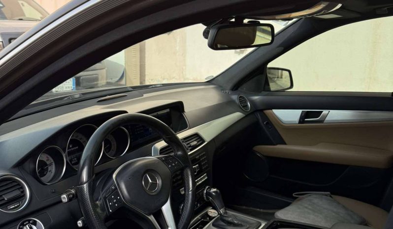 
								حراج الرياض مرسيدس C200 full									