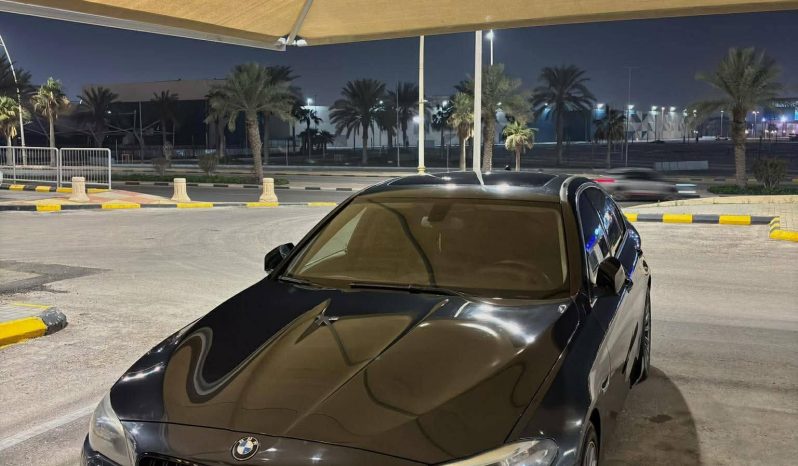 
								حراج الخبر 520i  BMW full									