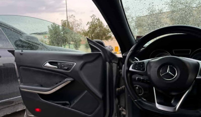 
								حراج الرياض Benz CLA250 full									