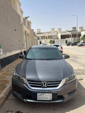 حراج الرياض هوندا اكورد 2014