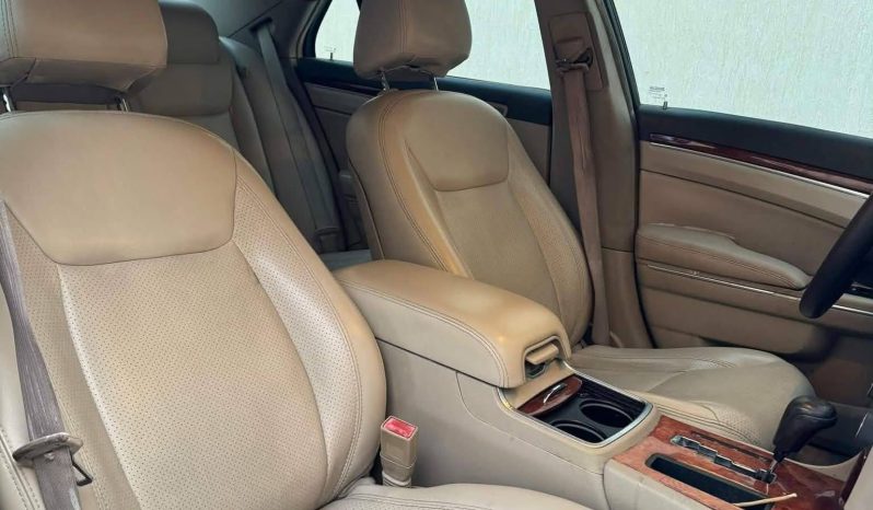 
								حراج للبيع كرايزلر C300 full									