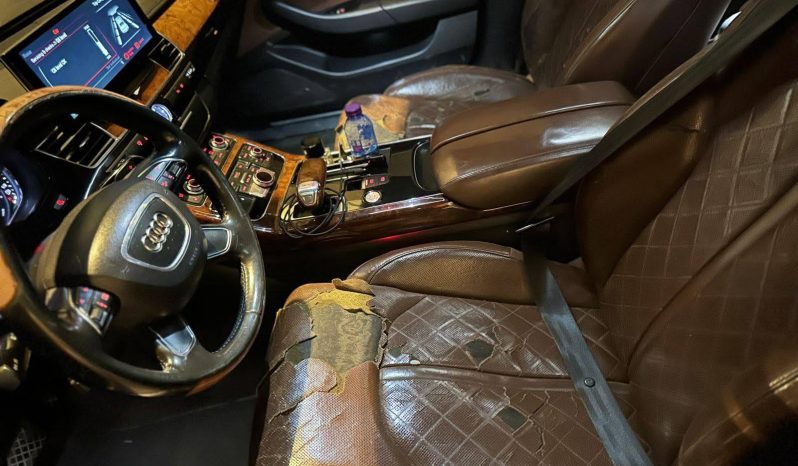 
								حراج الرياض اودي A8 full									