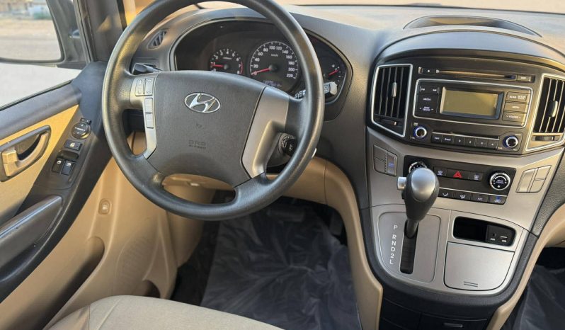 
								حراج الدمام هيونداي H1 full									