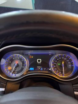 
										حراج الرياض كرايزلر C300 full									