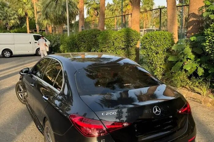 
								حراج جدة مرسيدس C200 full									