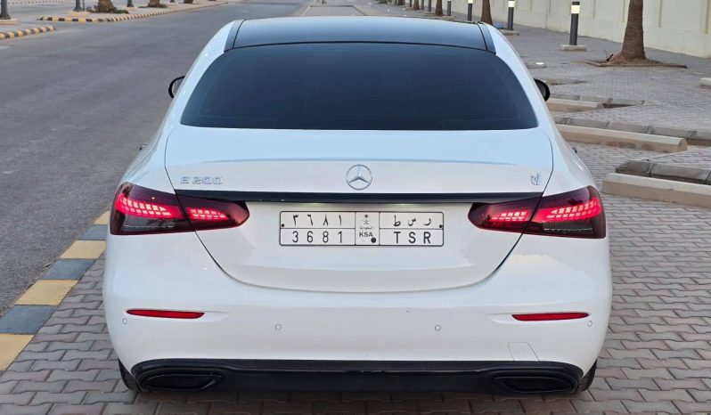 
								حراج الرياض مرسيدس E200 full									