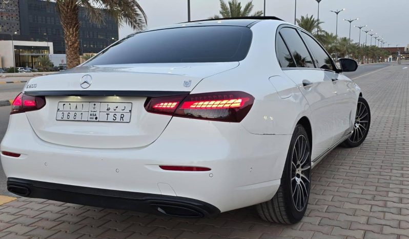 
								حراج الرياض مرسيدس E200 full									