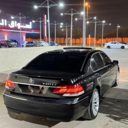 
										حراج الرياض بي ام دبليو 740i full									