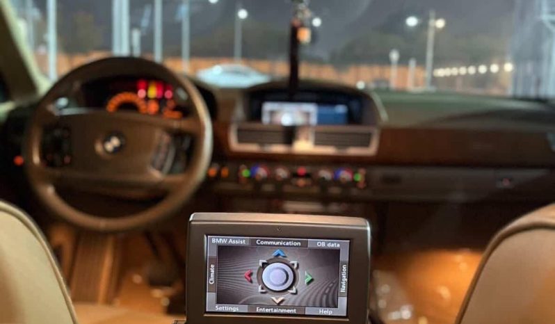 
								حراج الرياض بي ام دبليو 740i full									