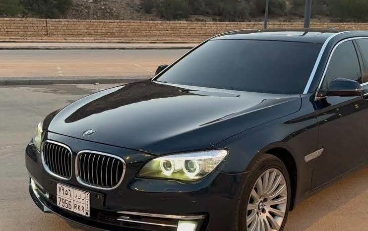 
								حراج BMW 730Li 2014 full									