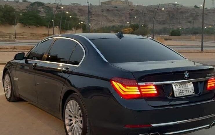 
								حراج BMW 730Li 2014 full									