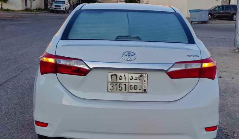 
								حراج الدمام تويوتا كورولا 2015 full									