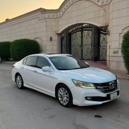 
										حراج الرياض هوندا اكورد v6 full									