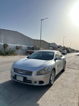 نيسان