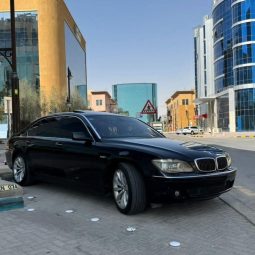 
										حراج الرياض بي إم دبليو 740i full									