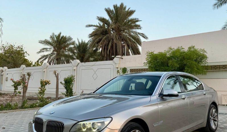 
								حراج الدمام بي ام 730 full									