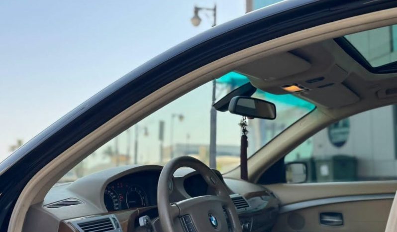 
								حراج الرياض بي إم دبليو 740i full									