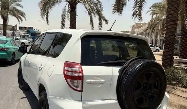 
								حراج الرياض تويوتا راف 4 full									