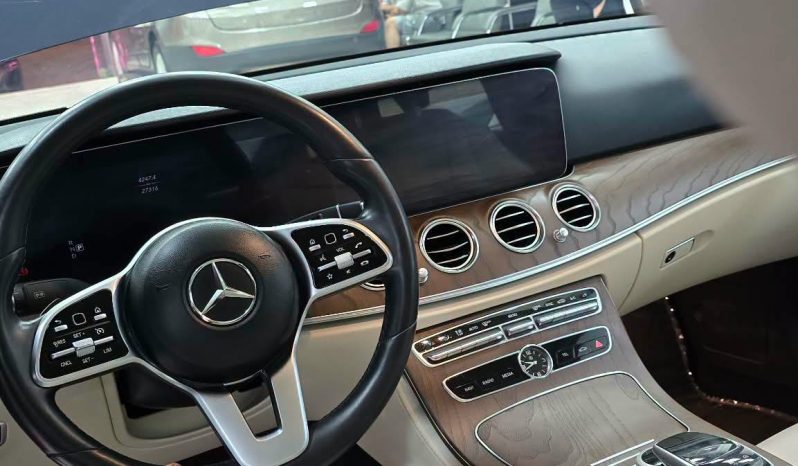 
								حراج الرياض مرسيدس E300 full									