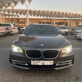 حراج جدة بي ام دبليو 730li