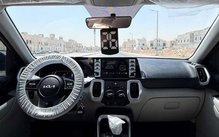 
								حراج الرياض كيا سونيت 2026 full									