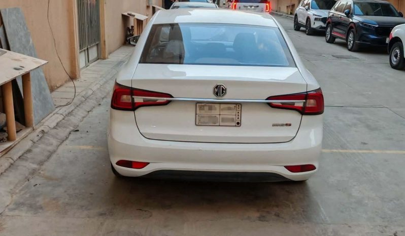 
								حراج الرياض إم جي MG5 full									